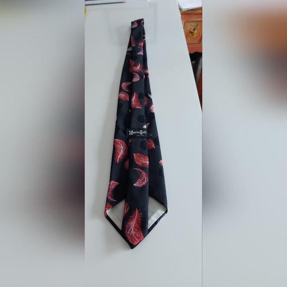 Morrie Gold Tie - Picture 6 of 12